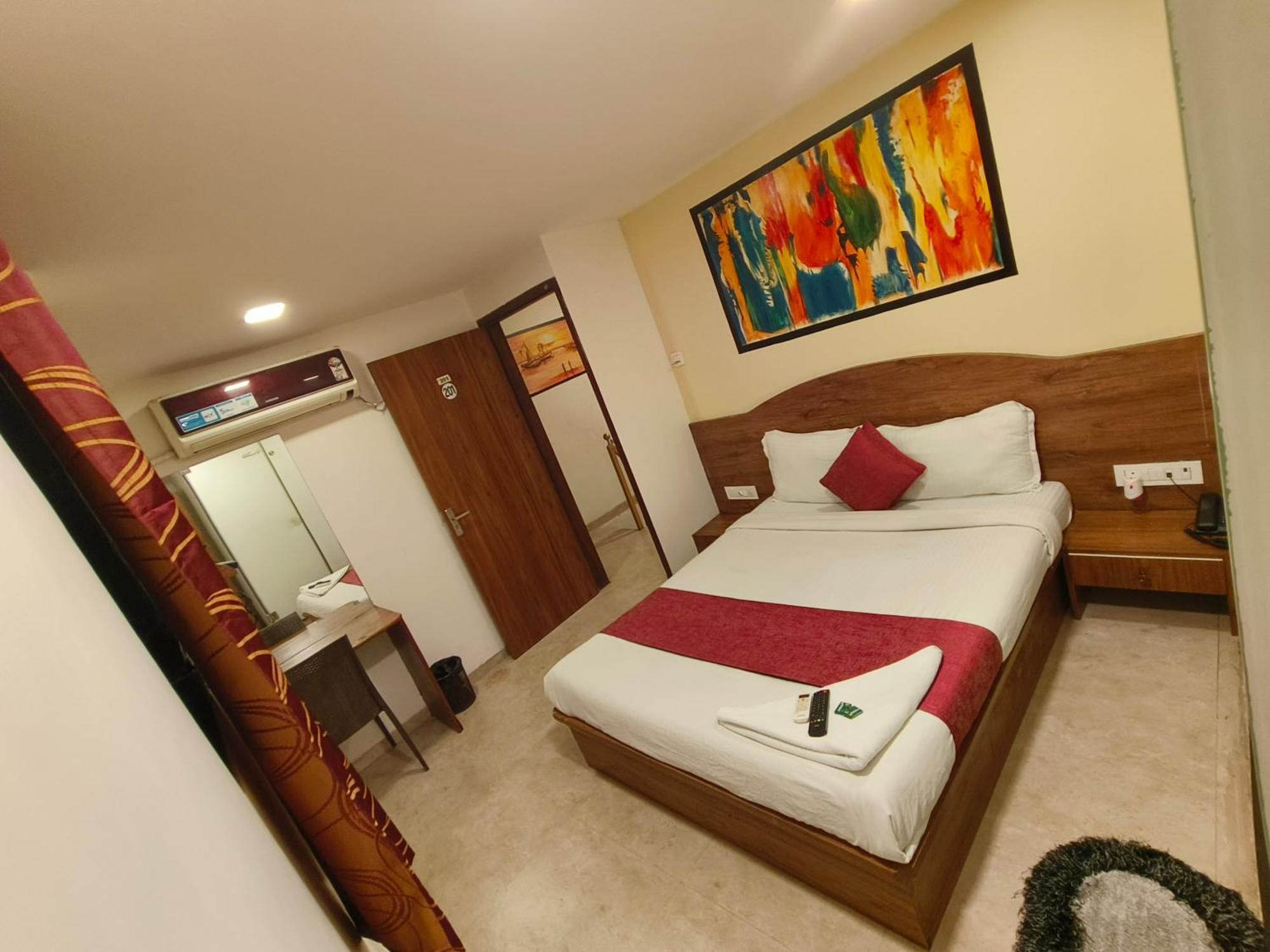 Hotel Beach Crown Juhu Bombay Exterior foto